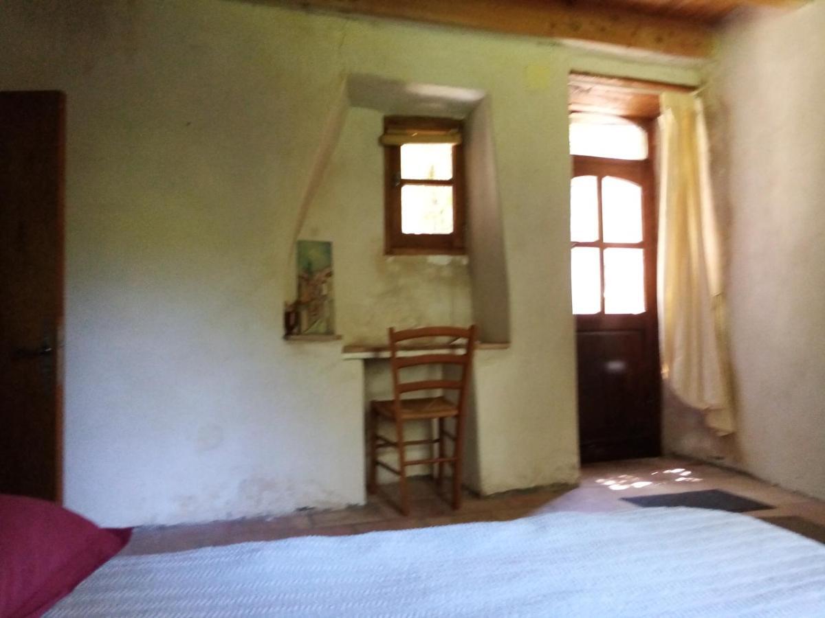 Bed and Breakfast Mas des Nabières Saint-Martial  Esterno foto