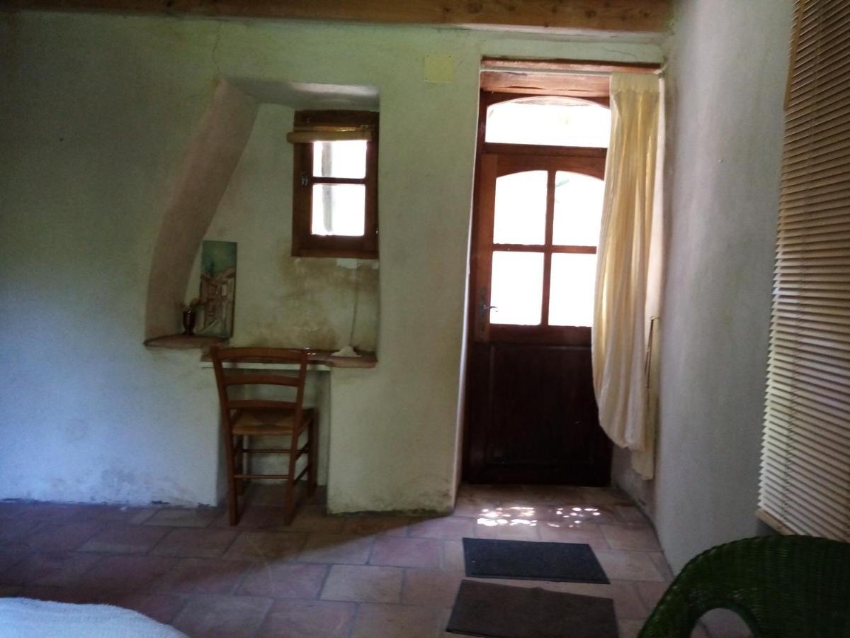 Bed and Breakfast Mas des Nabières Saint-Martial  Esterno foto