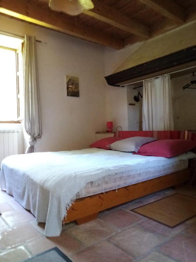 Bed and Breakfast Mas des Nabières Saint-Martial  Esterno foto