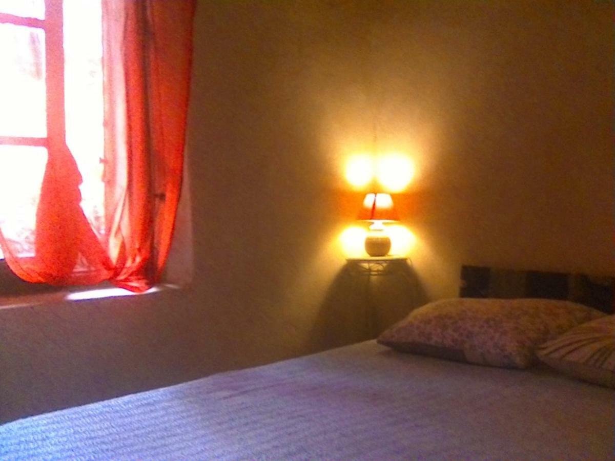 Bed and Breakfast Mas des Nabières Saint-Martial  Esterno foto